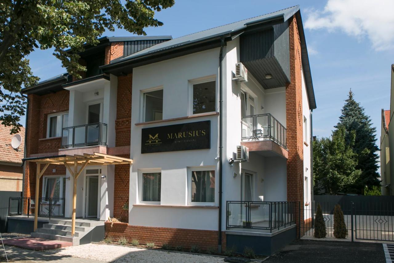 Marusius Apartmanhaz Makó Εξωτερικό φωτογραφία