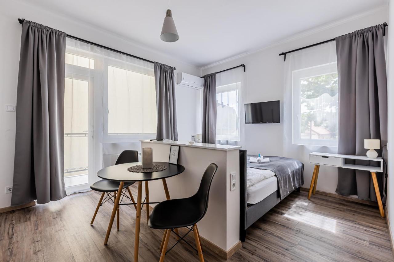 Marusius Apartmanhaz Makó Εξωτερικό φωτογραφία