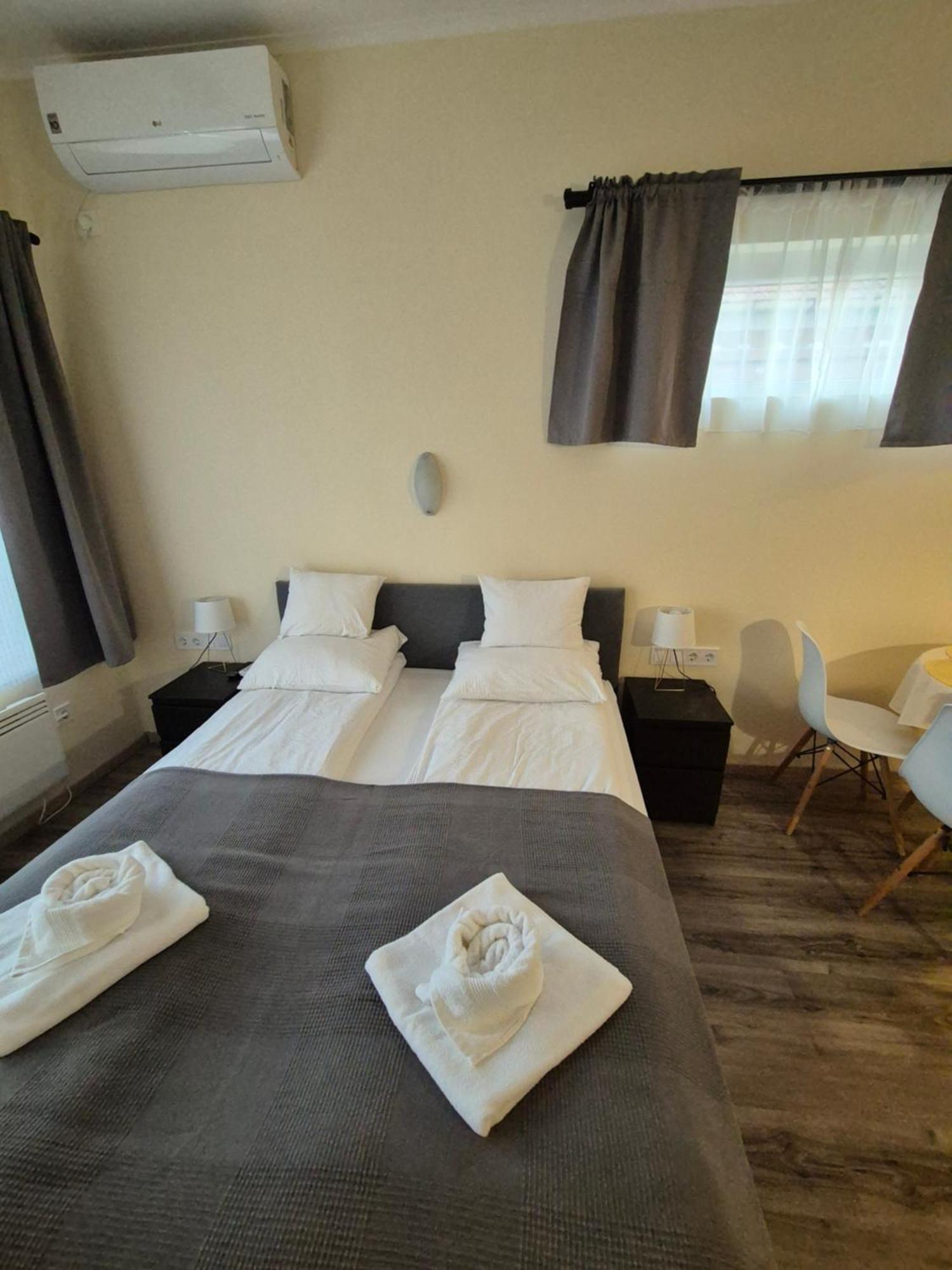 Marusius Apartmanhaz Makó Εξωτερικό φωτογραφία